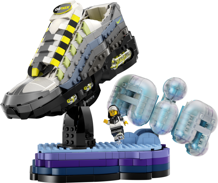 Nike Air Max 95 x LEGO® set